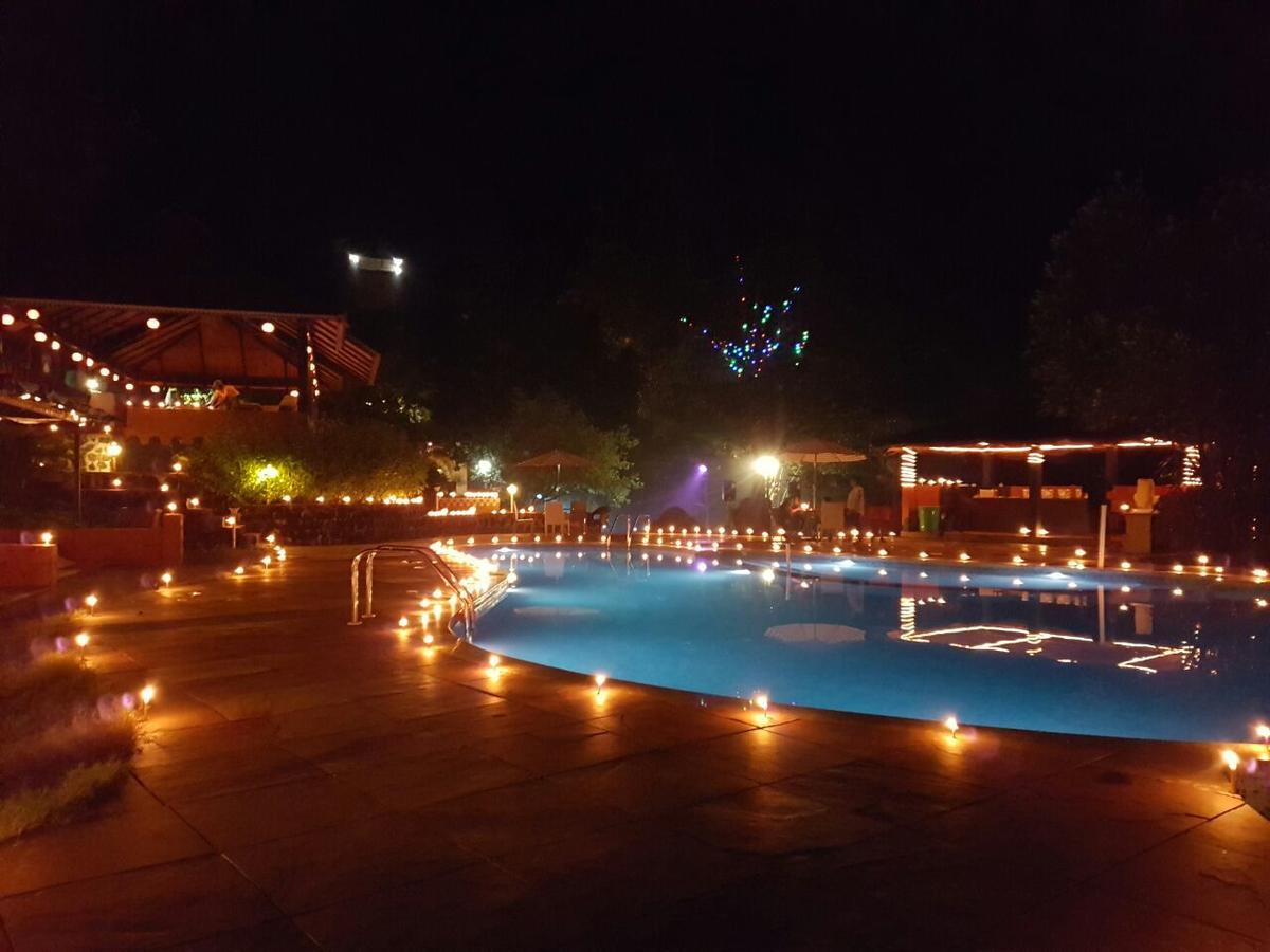 Cherilyn Monta Resort - Ratnagiri Vatul Dış mekan fotoğraf